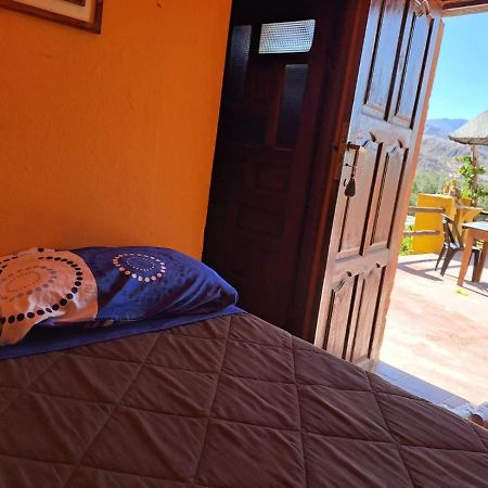Carnavalito Hostel تيلكارا المظهر الخارجي الصورة