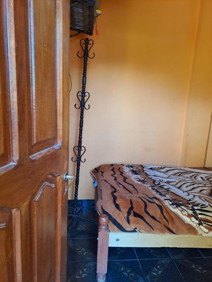 Carnavalito Hostel تيلكارا المظهر الخارجي الصورة