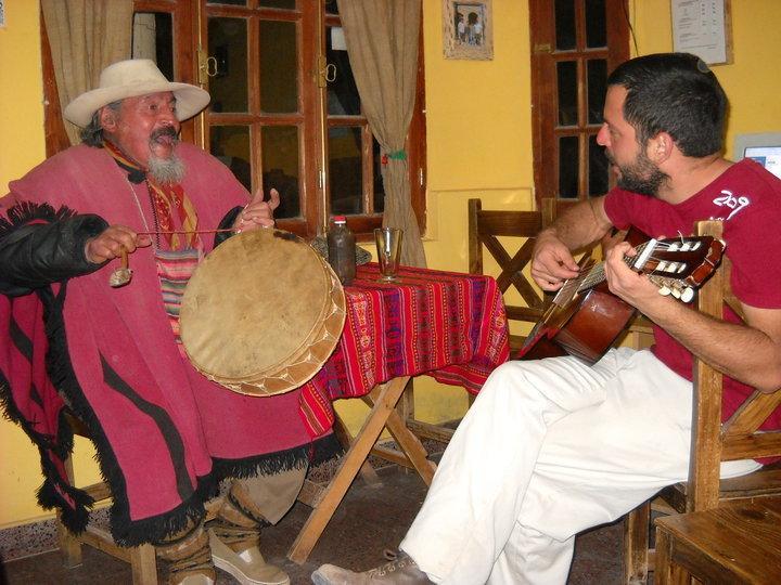 Carnavalito Hostel تيلكارا المظهر الخارجي الصورة